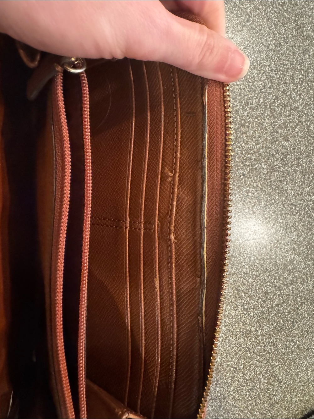 Authentic Coach Vintage Brown Signature Accordion Zip Wallet - Picture 7 of 8